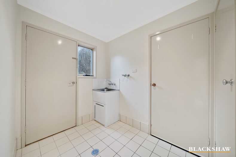 8/100 Molonglo Street Bungendore