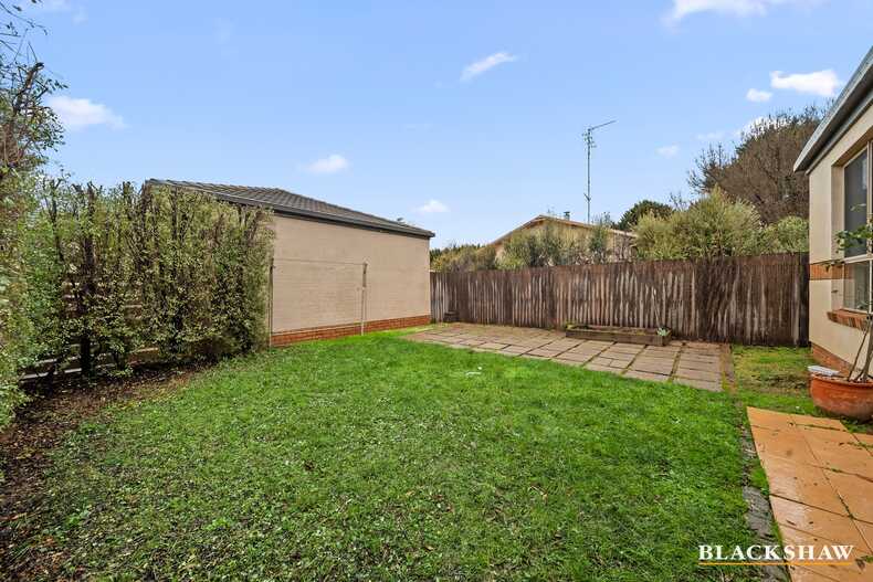 8/100 Molonglo Street Bungendore