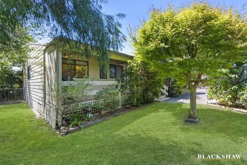 3 Barton Parade Tomakin