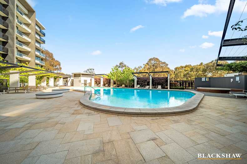 281/7 Irving Street Phillip