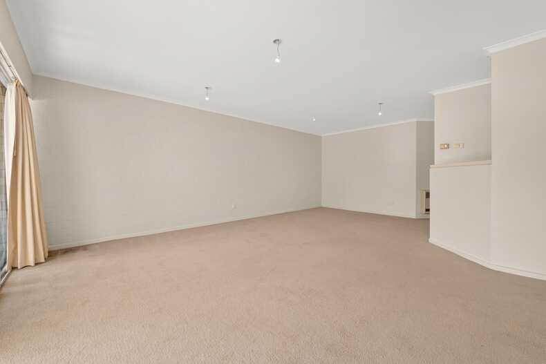 12/8 Howitt Street Kingston