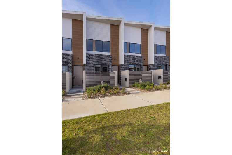 21 Bernard Heinze Avenue Moncrieff