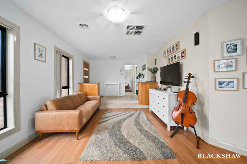 104 Lance Hill Avenue Dunlop 104 Lance Hill Avenue Dunlop