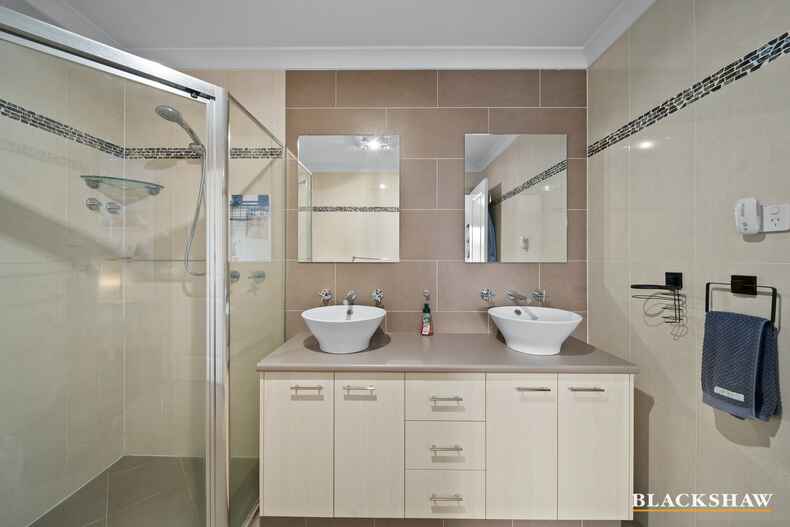 104 Lance Hill Avenue Dunlop 104 Lance Hill Avenue Dunlop