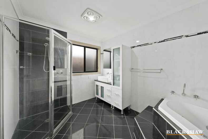 104 Lance Hill Avenue Dunlop 104 Lance Hill Avenue Dunlop