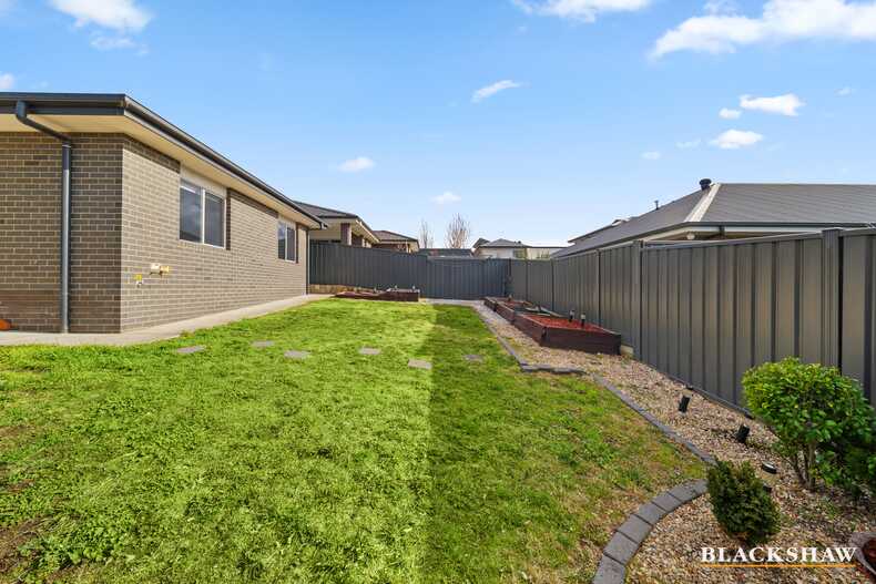 11 Tyrrell Street Googong 11 Tyrrell Street Googong