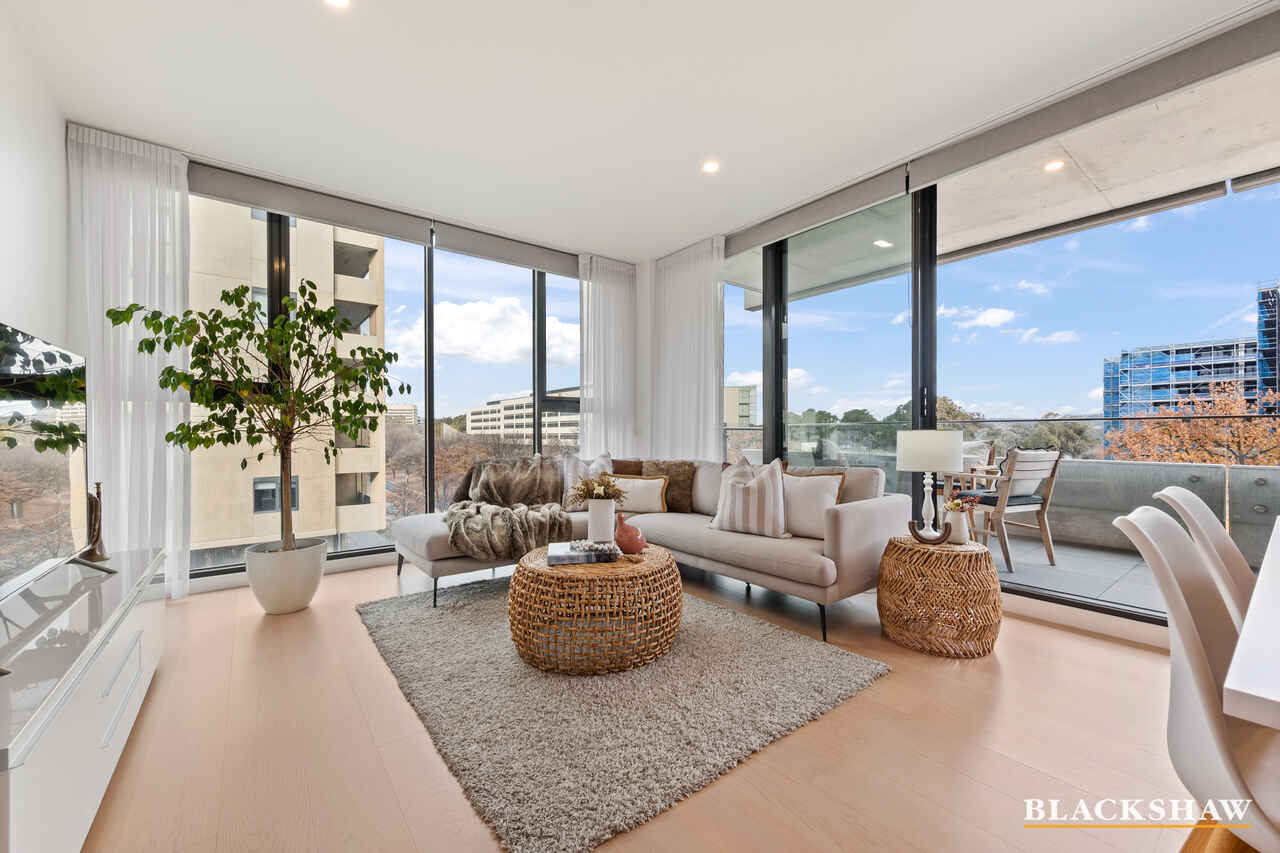 225/1 Kalma Way Campbell