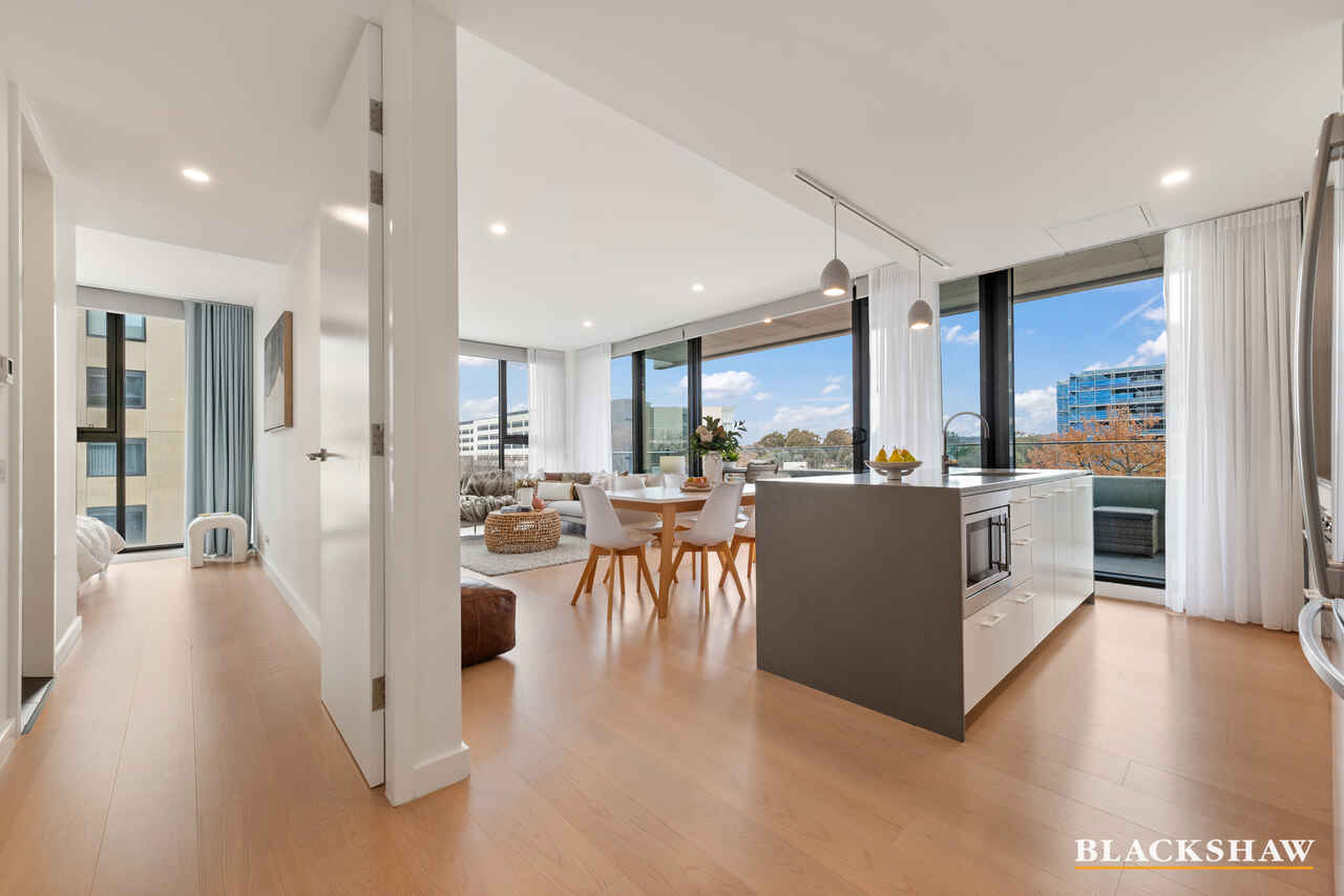 225/1 Kalma Way Campbell