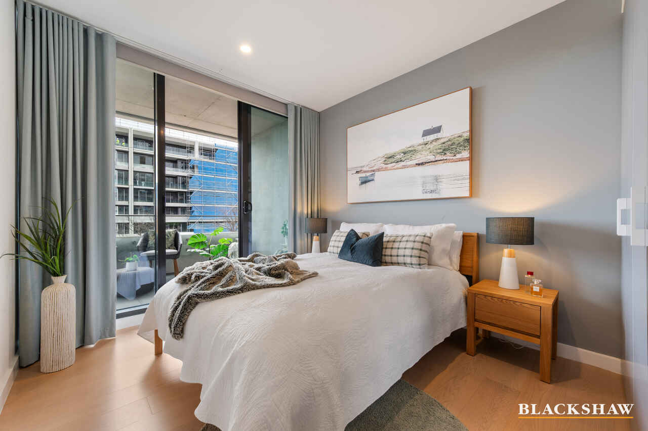 225/1 Kalma Way Campbell