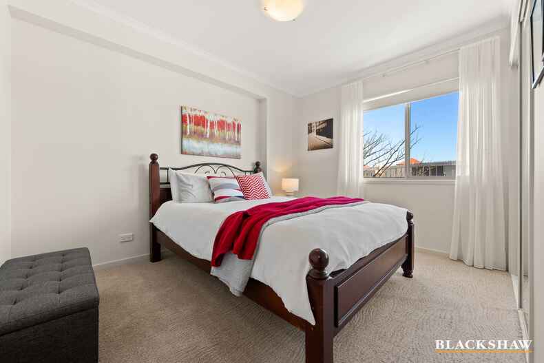 35/12 National Circuit Barton 35/12 National Circuit Barton