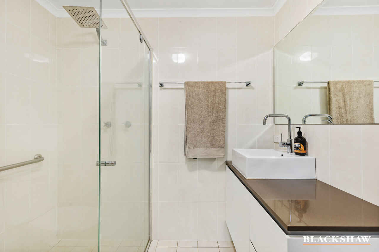 5/183 Beach Road Sunshine Bay