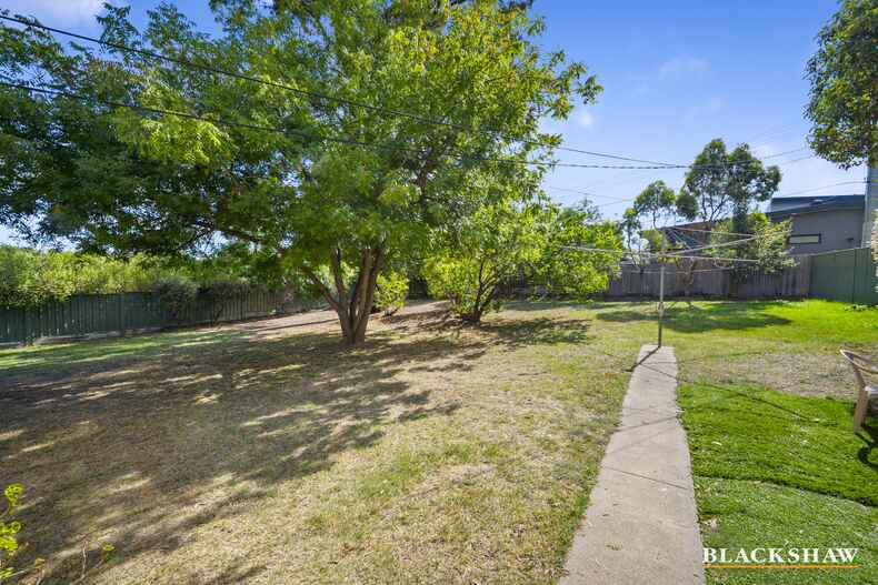 14 Dookie Street Farrer