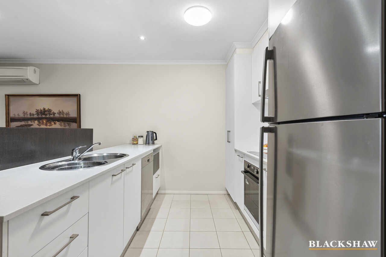 13/102 Athllon Drive Greenway