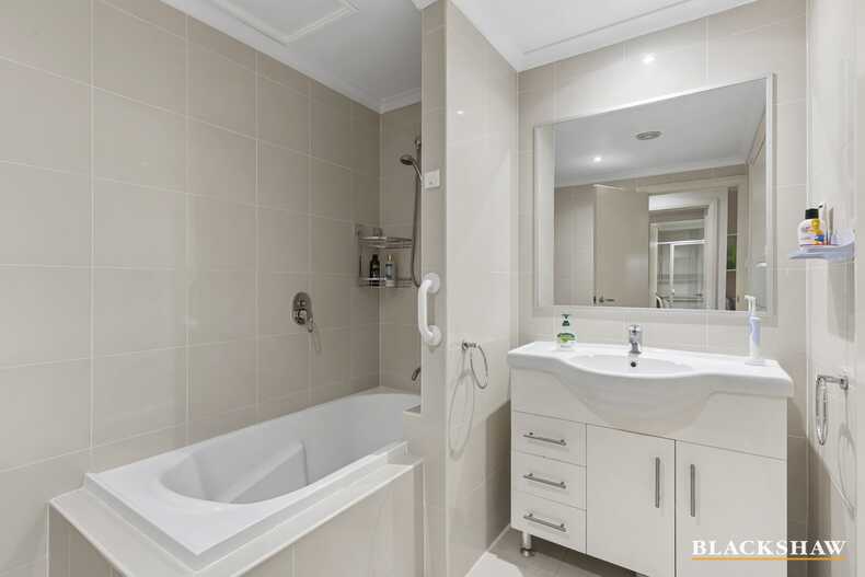 13/102 Athllon Drive Greenway 13/102 Athllon Drive Greenway