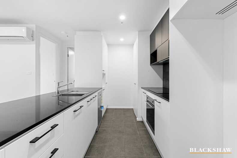 139/15 Irving Street Phillip