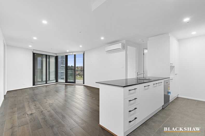 139/15 Irving Street Phillip