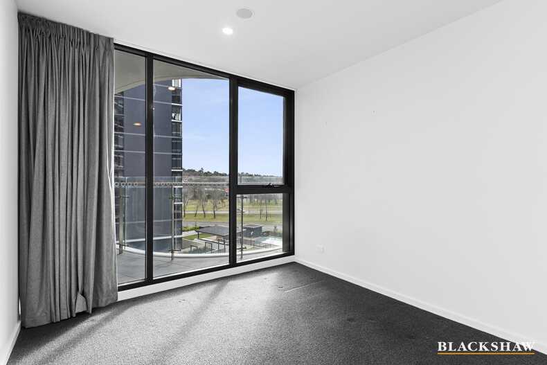 139/15 Irving Street Phillip