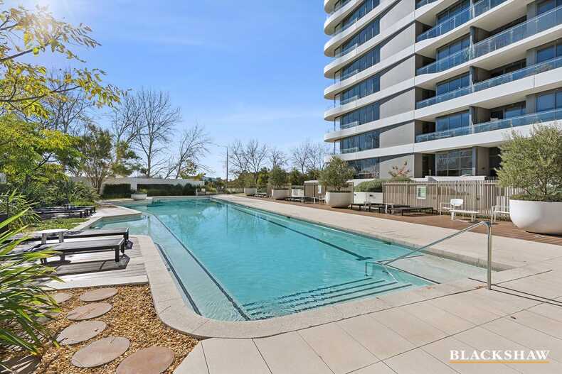 139/15 Irving Street Phillip