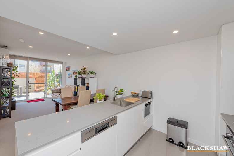 6/1 Surprize Place Phillip