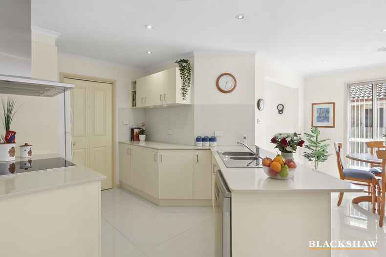 29 Goodhart Crescent Dunlop