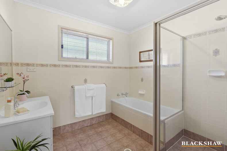 29 Goodhart Crescent Dunlop