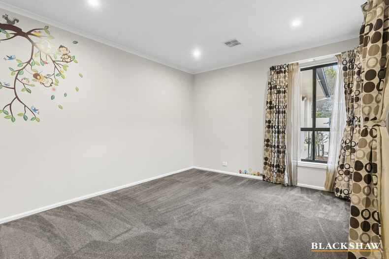 102 Endeavour Street Red Hill