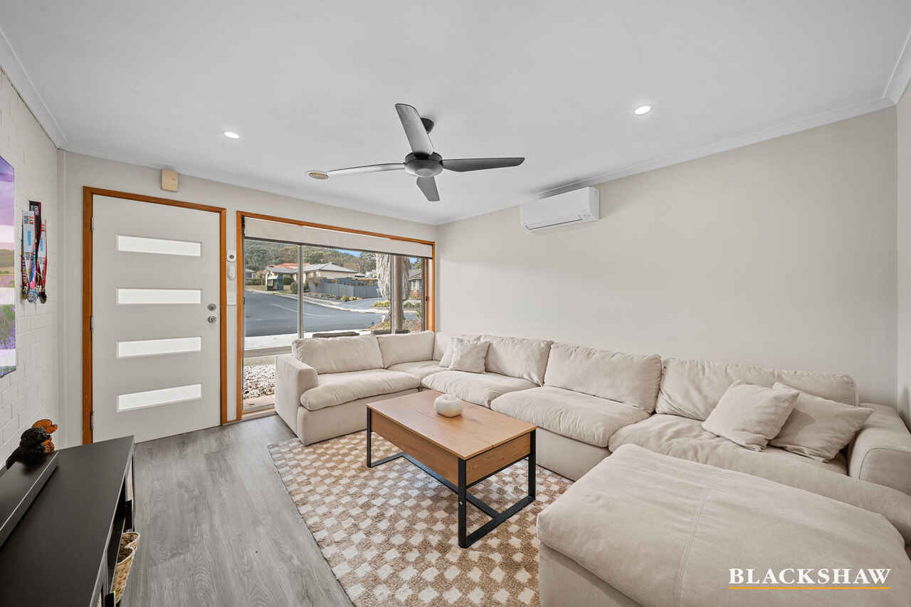 70B Brudenell Drive Jerrabomberra