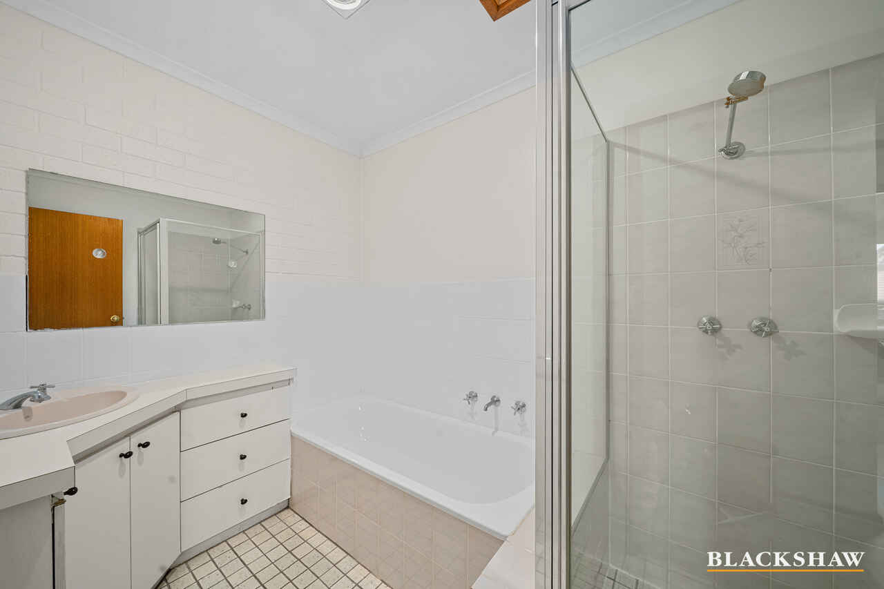 70B Brudenell Drive Jerrabomberra
