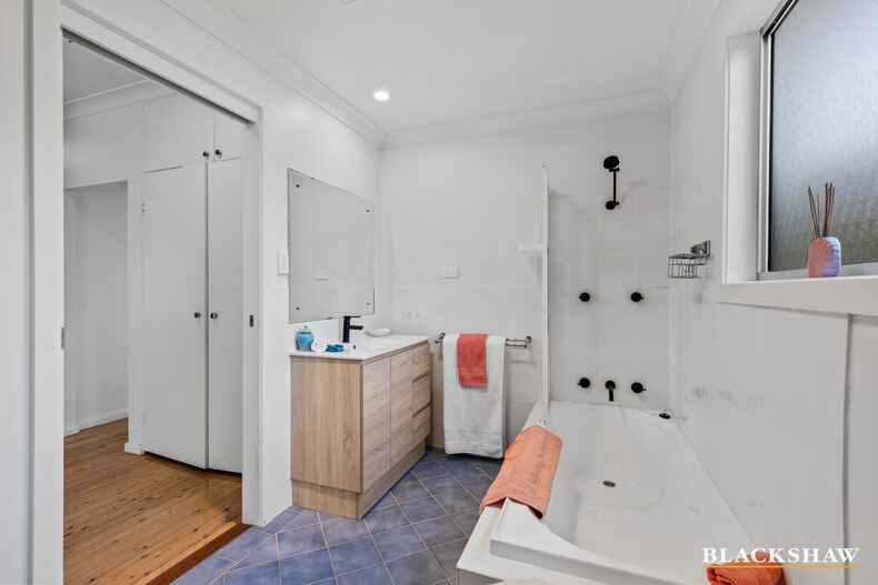 20 Grantham Road Batehaven