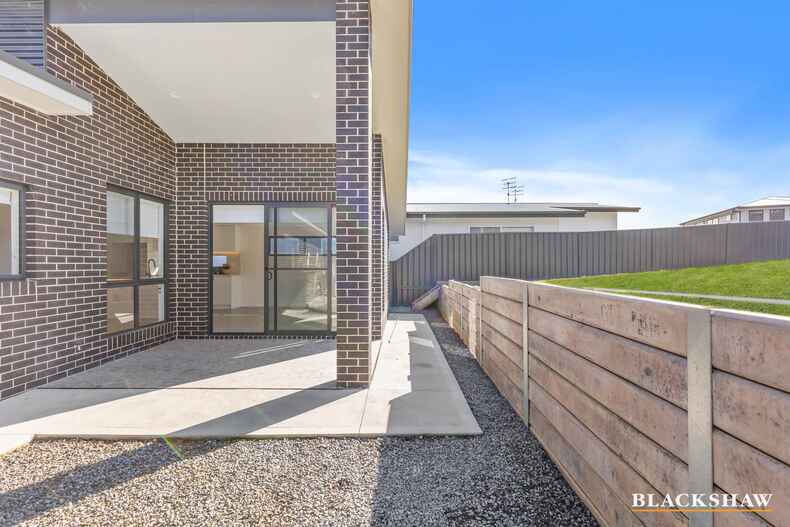 12 Throsby Crescent Sunshine Bay