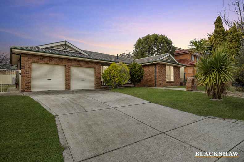 1 Conjola Close Amaroo