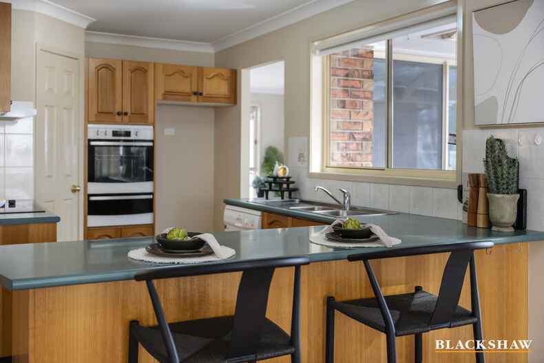 1 Conjola Close Amaroo