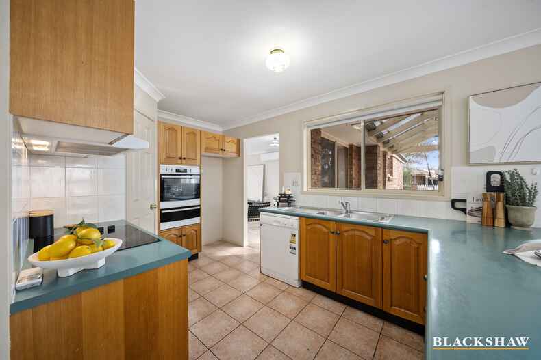 1 Conjola Close Amaroo