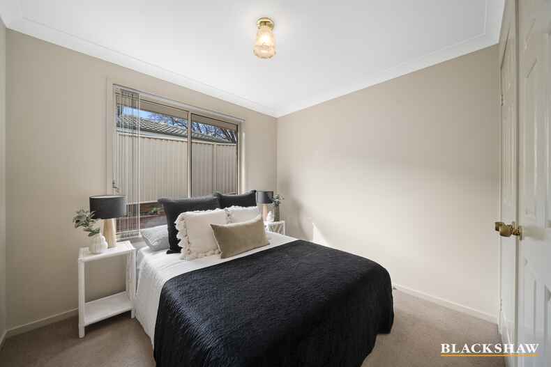 1 Conjola Close Amaroo