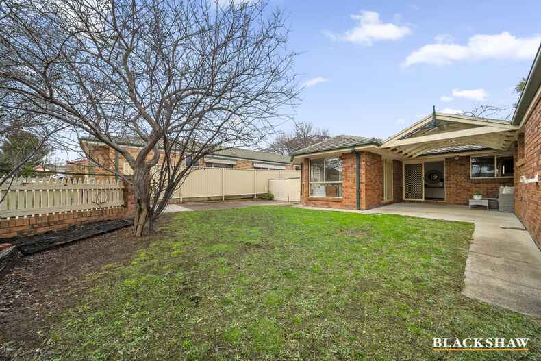 1 Conjola Close Amaroo