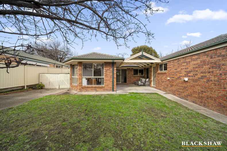 1 Conjola Close Amaroo