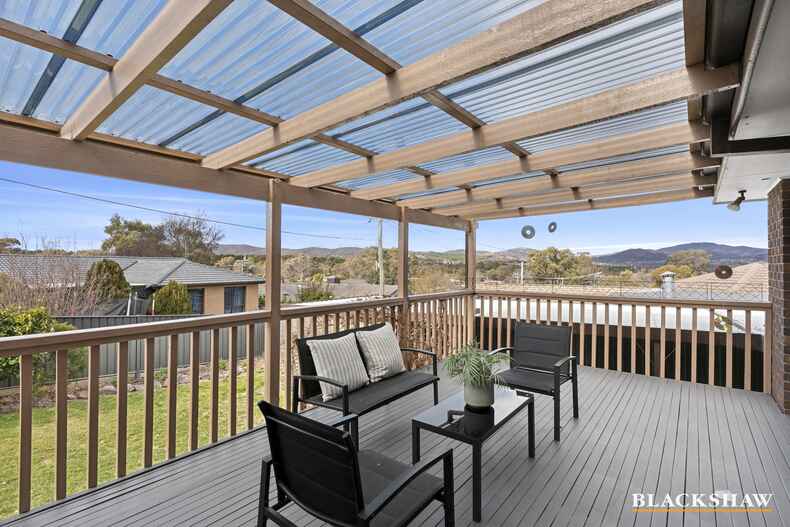 179 Castleton Crescent Gowrie