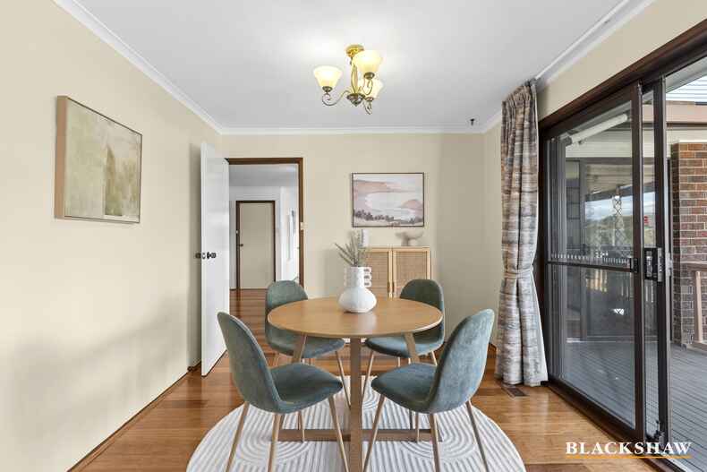 179 Castleton Crescent Gowrie