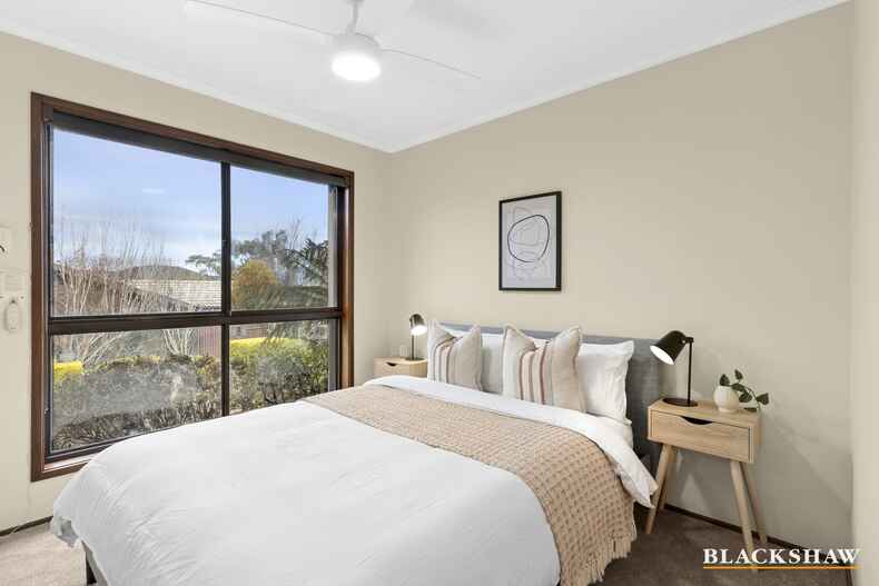 179 Castleton Crescent Gowrie