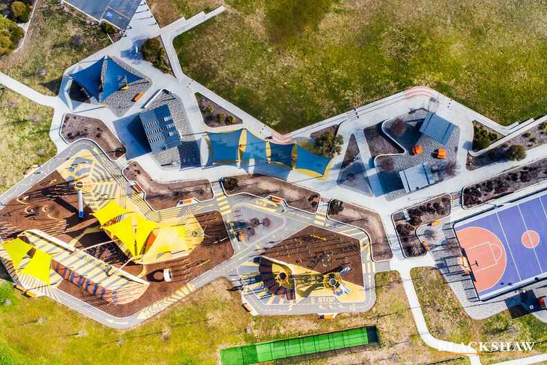 12 Shearston Street Moncrieff