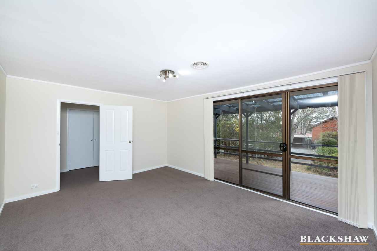 31 Aurora Close Mawson