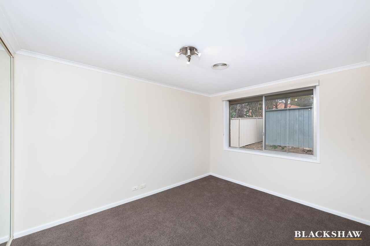 31 Aurora Close Mawson