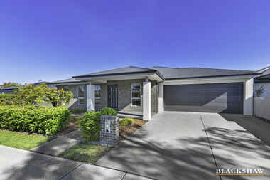 6 Larkin Street Googong