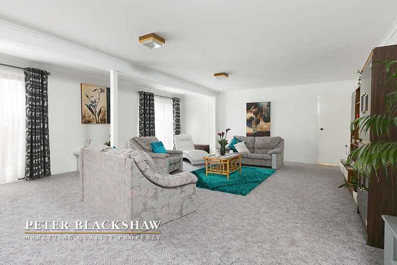 12 Beatty Crescent Crestwood