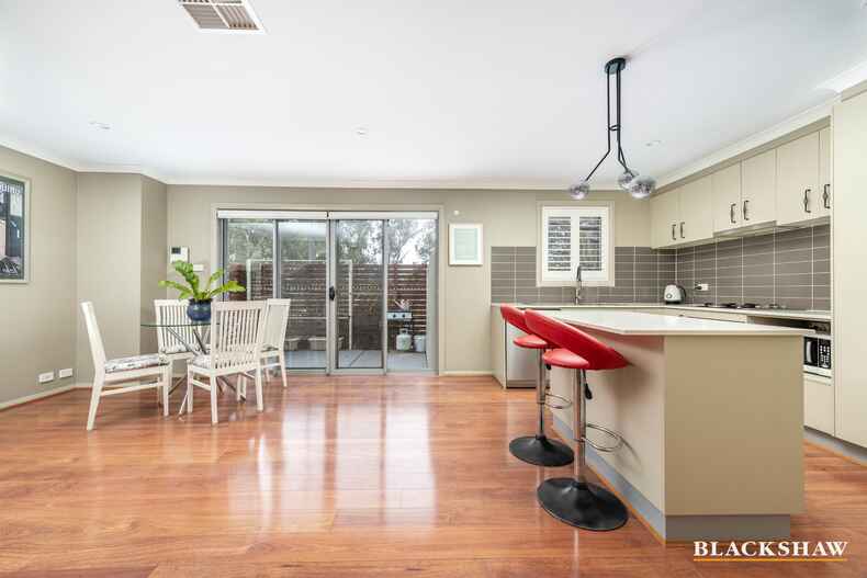 4/33 Ronald Walker Street Casey 4/33 Ronald Walker Street Casey