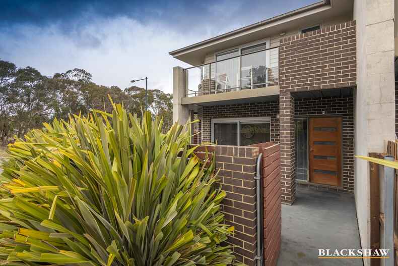 4/33 Ronald Walker Street Casey 4/33 Ronald Walker Street Casey