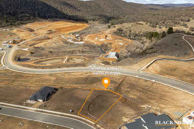 16 Petralia Street Greenleigh