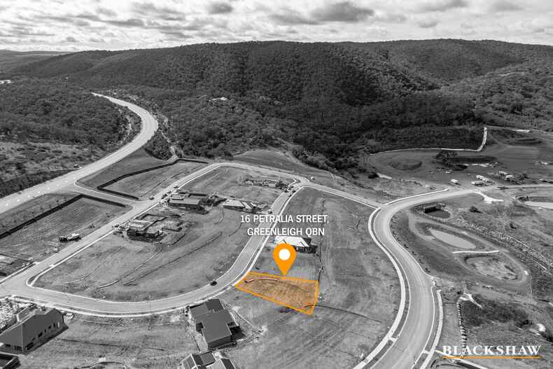 16 Petralia Street Greenleigh