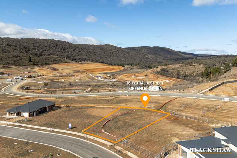 16 Petralia Street Greenleigh