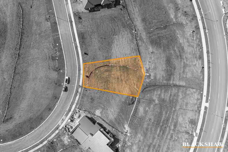 16 Petralia Street Greenleigh